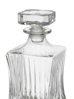 Bottiglia whisky in cristallo