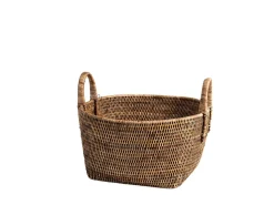 Cesto rattan intrecciato