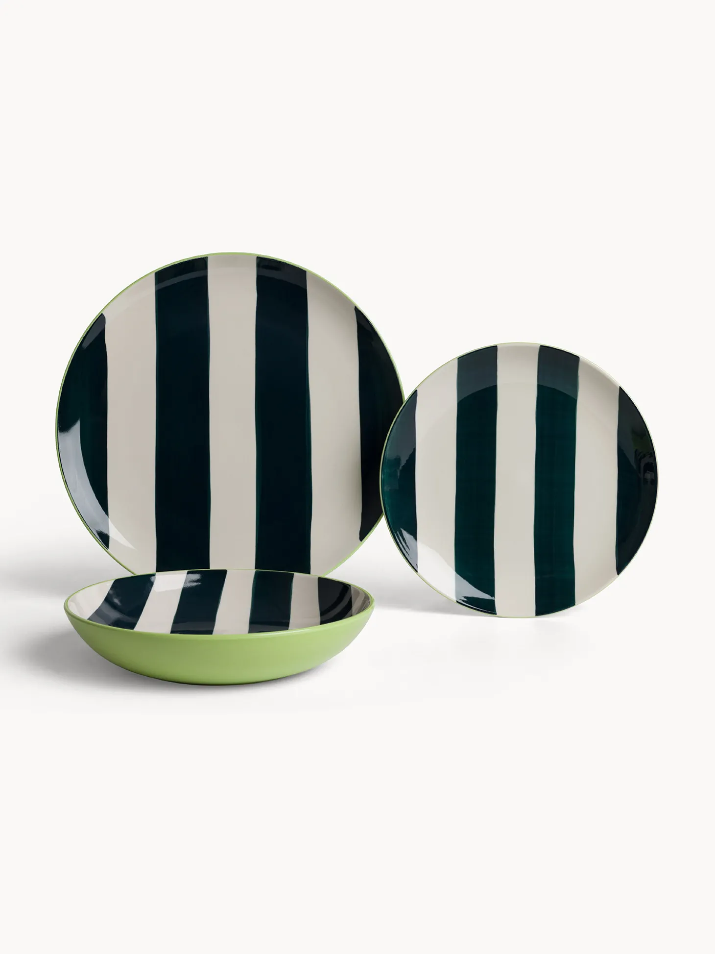 Piatto frutta in ceramica a righe