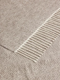 Plaid a spina di pesce made in Italy con filati riciclati