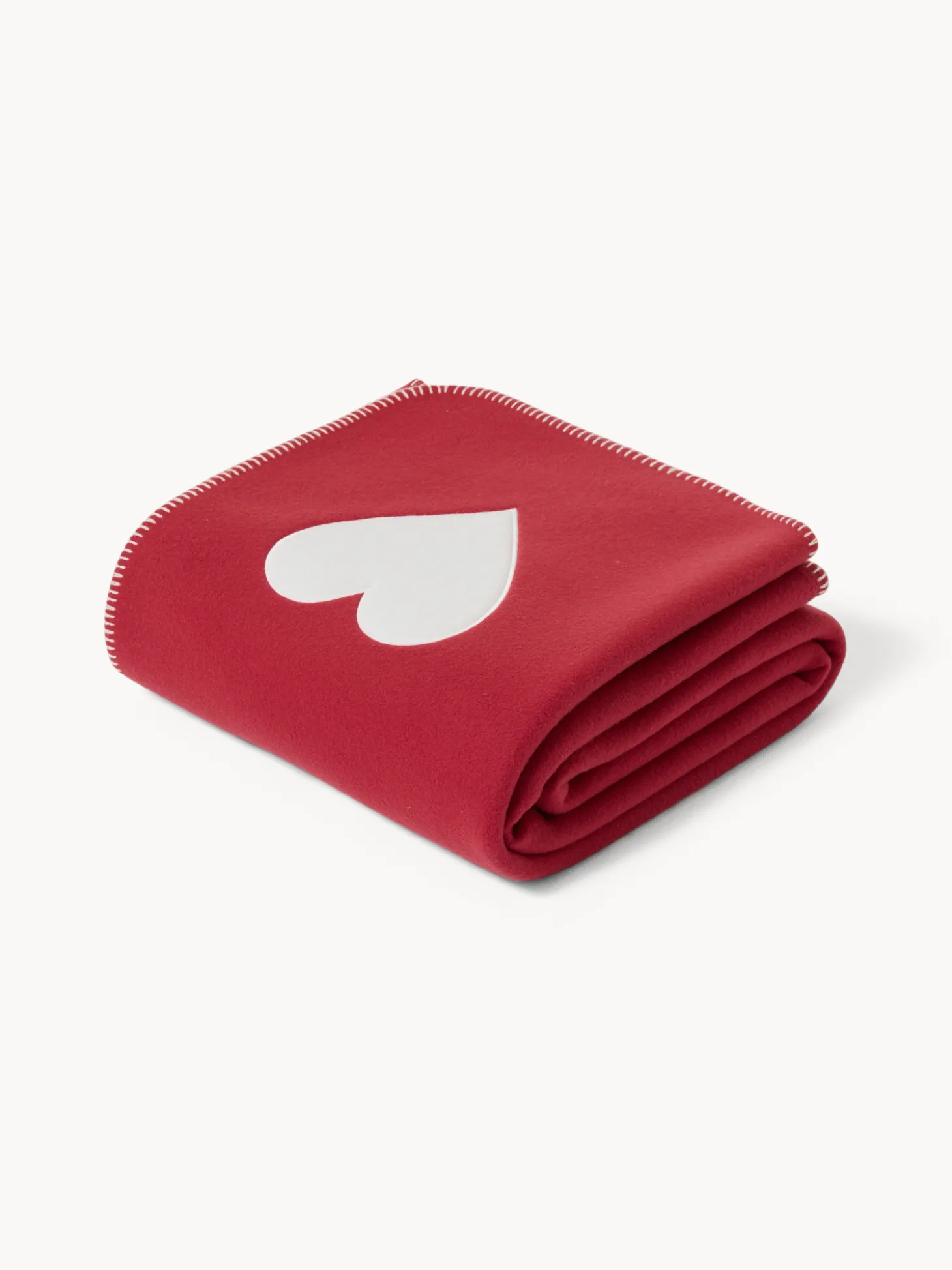 Plaid in pile con cuore