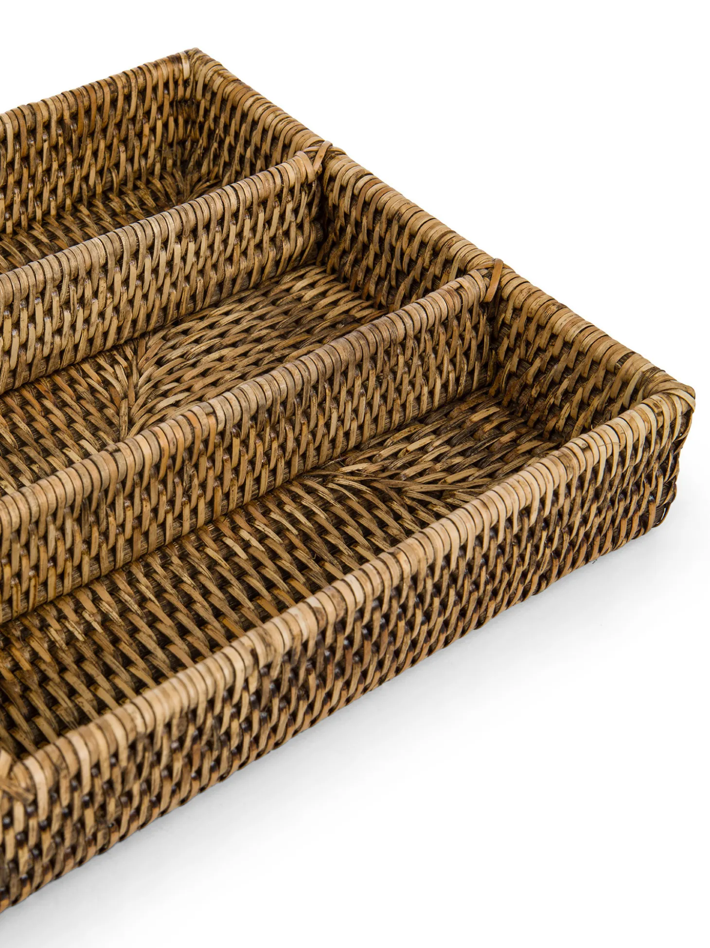 Portaposate in rattan