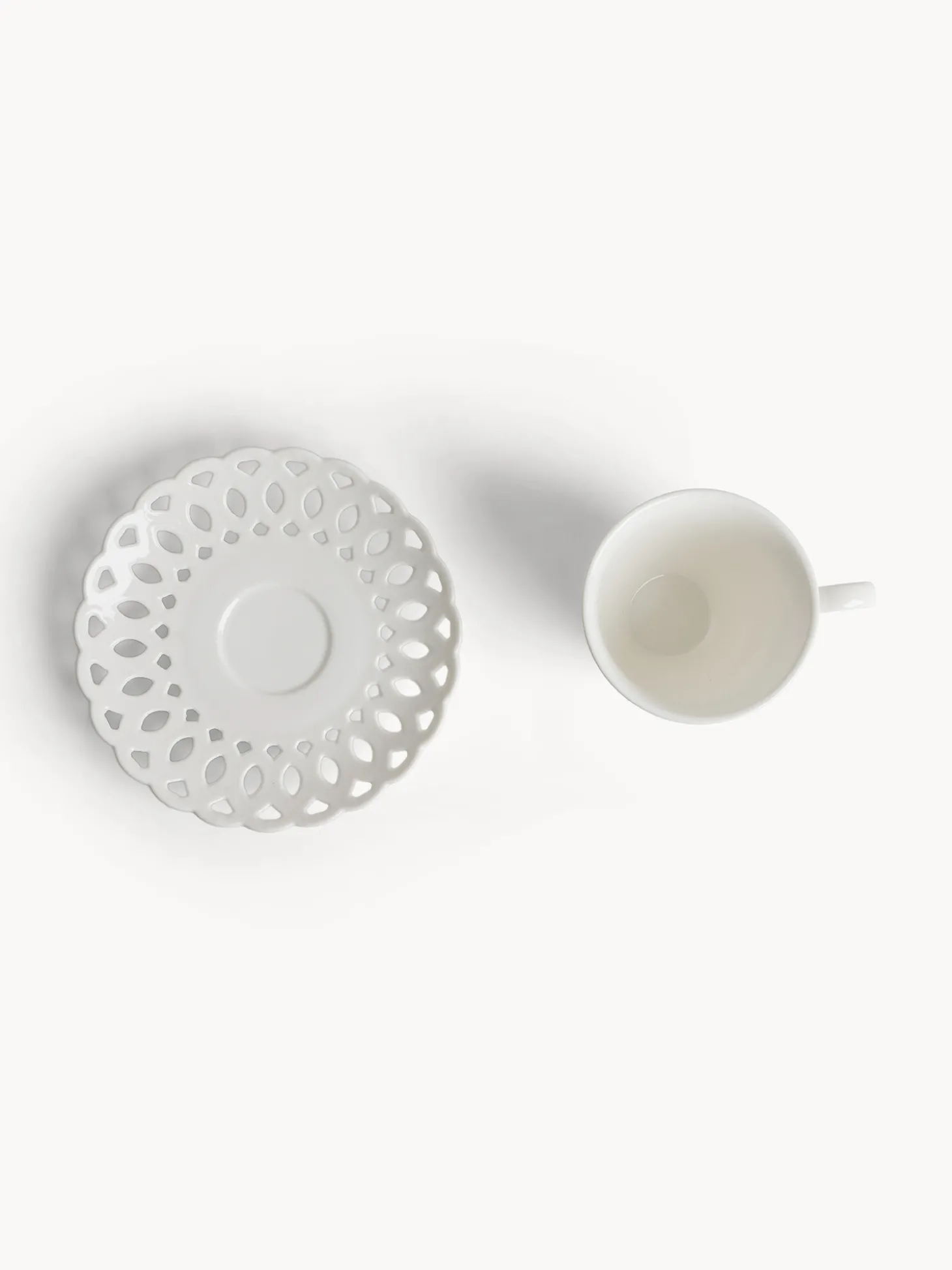 Tazza tè in porcellana traforata