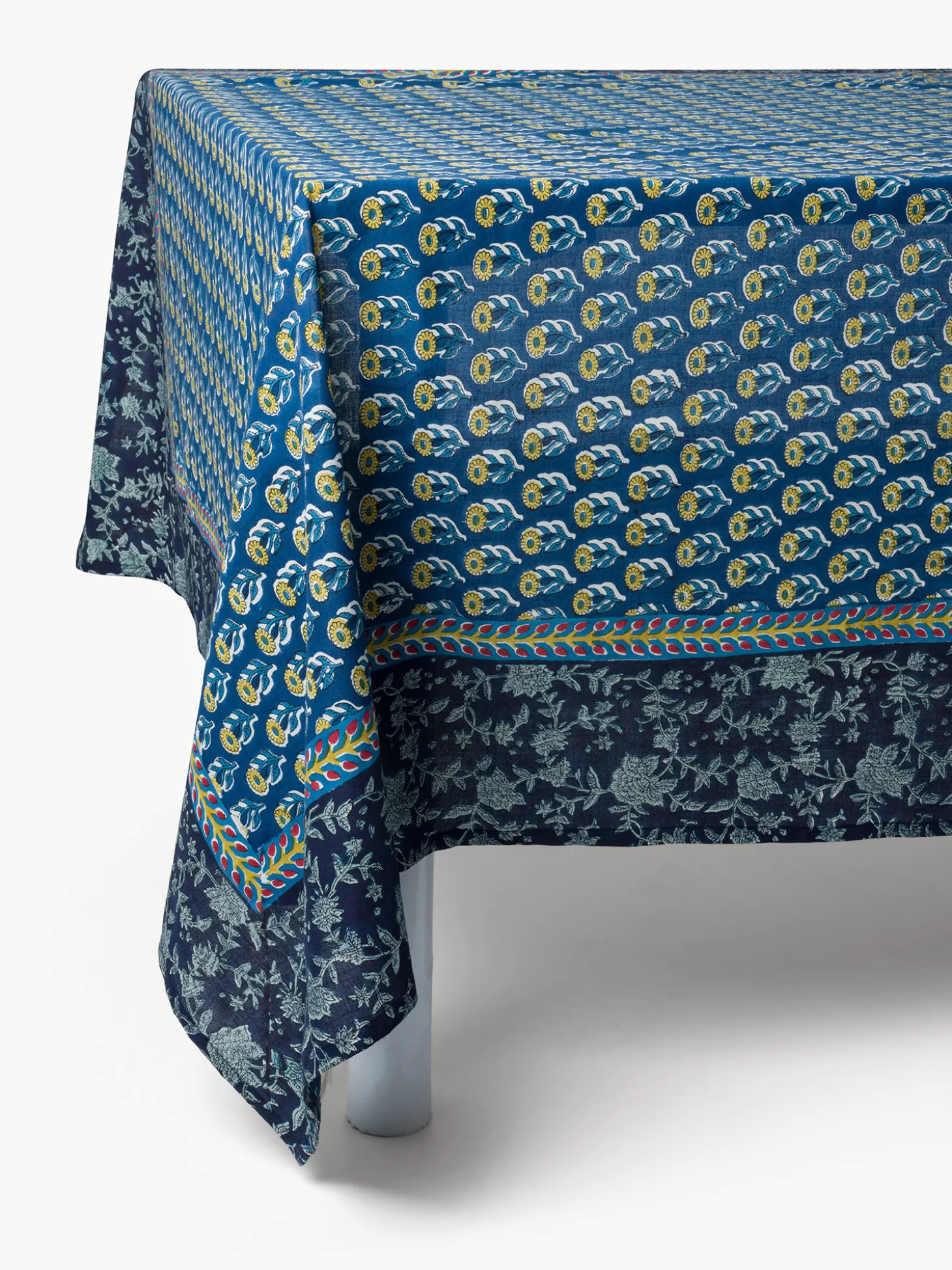 Tovaglia in puro cotone stampa block print piazzata