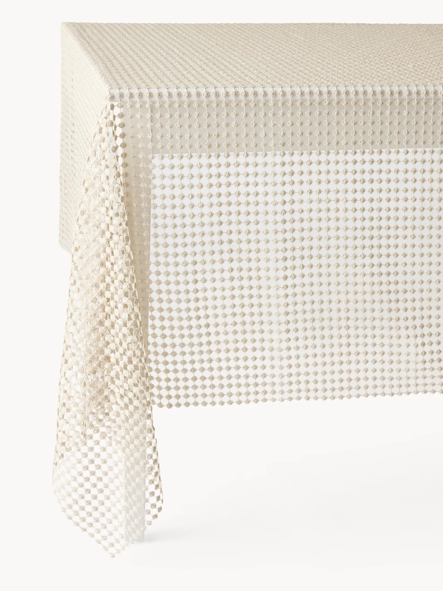 Tovaglia traforata in lurex champagne