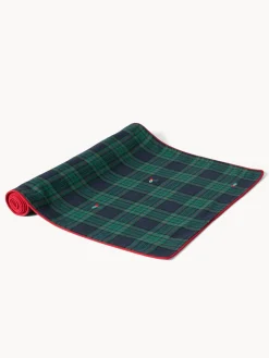 Tovaglietta tartan in twill di cotone con ricami agrifoglio e bordi smerlati